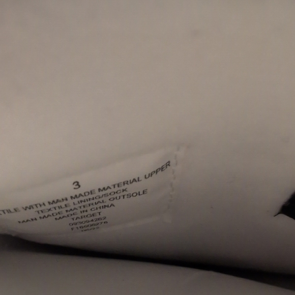 Cat & Jack Purple Kids Snow Boots - Picture 2 of 6